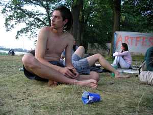 Účastníci workshopů na pláži Ostende